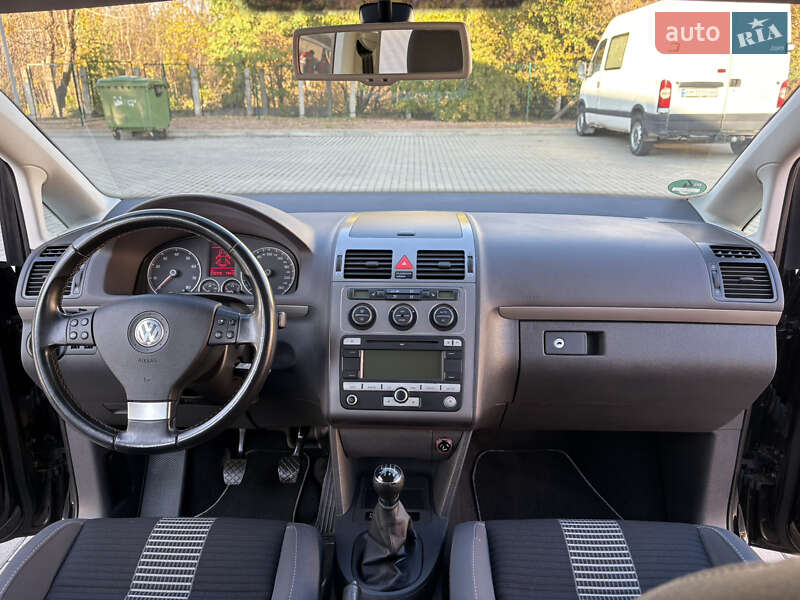 Минивэн Volkswagen Touran 2009 в Житомире фото 22 Минивэн Volkswagen Touran 2009 в Житомире