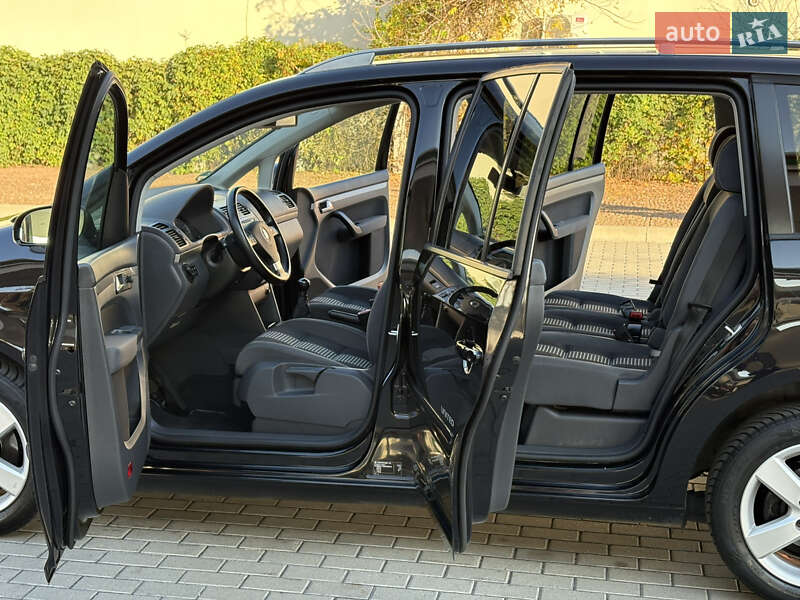 Минивэн Volkswagen Touran 2009 в Житомире фото 42 Минивэн Volkswagen Touran 2009 в Житомире