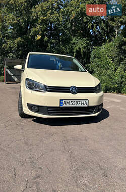 Минивэн Volkswagen Touran 2014 в Житомире