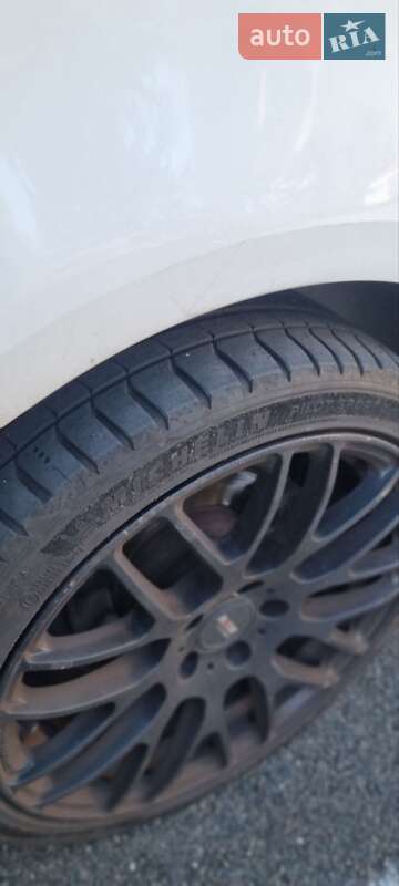 Минивэн Volkswagen Touran 2012 в Житомире фото 2 Минивэн Volkswagen Touran 2012 в Житомире