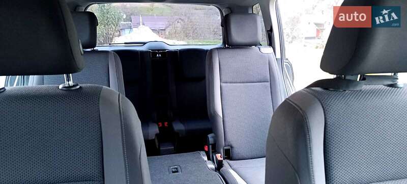 Мінівен Volkswagen Touran 2015 в Почаєві фото 11 Мінівен Volkswagen Touran 2015 в Почаєві
