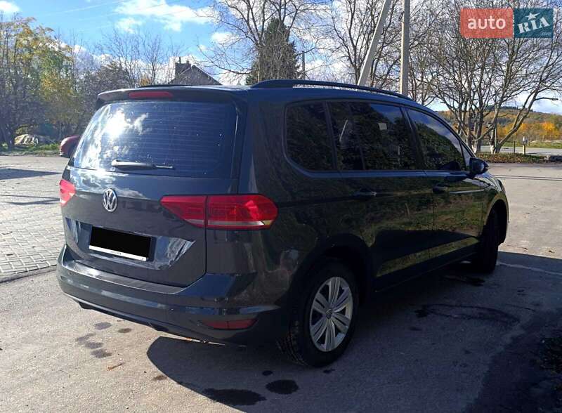 Мінівен Volkswagen Touran 2015 в Почаєві фото 5 Мінівен Volkswagen Touran 2015 в Почаєві