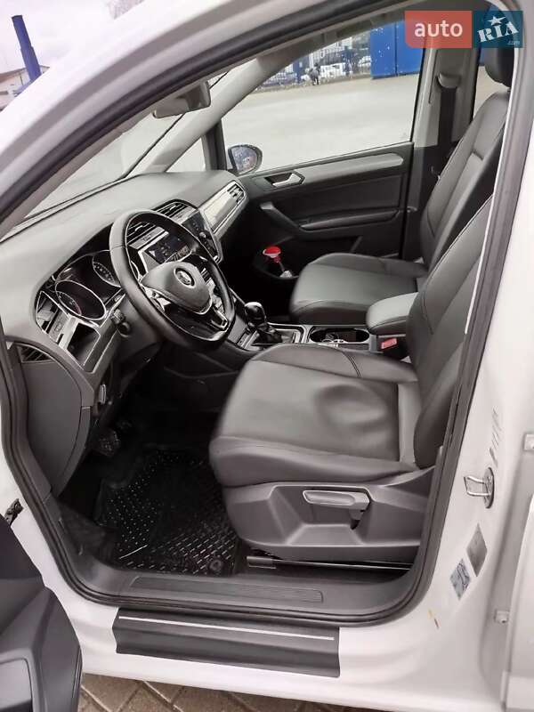 Микровэн Volkswagen Touran 2019 в Ковеле