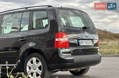 Минивэн Volkswagen Touran 2006 в 