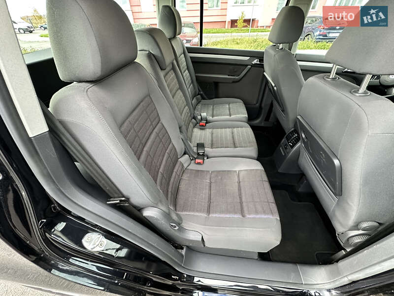 Минивэн Volkswagen Touran 2006 в Виннице фото 58 Минивэн Volkswagen Touran 2006 в Виннице