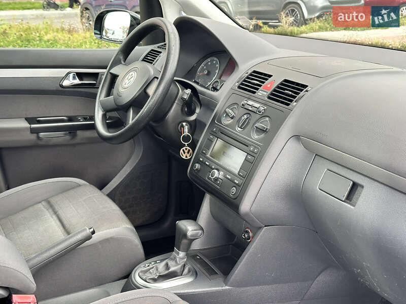 Минивэн Volkswagen Touran 2006 в Виннице фото 62 Минивэн Volkswagen Touran 2006 в Виннице