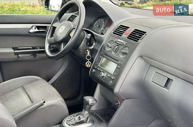 Минивэн Volkswagen Touran 2006 в 