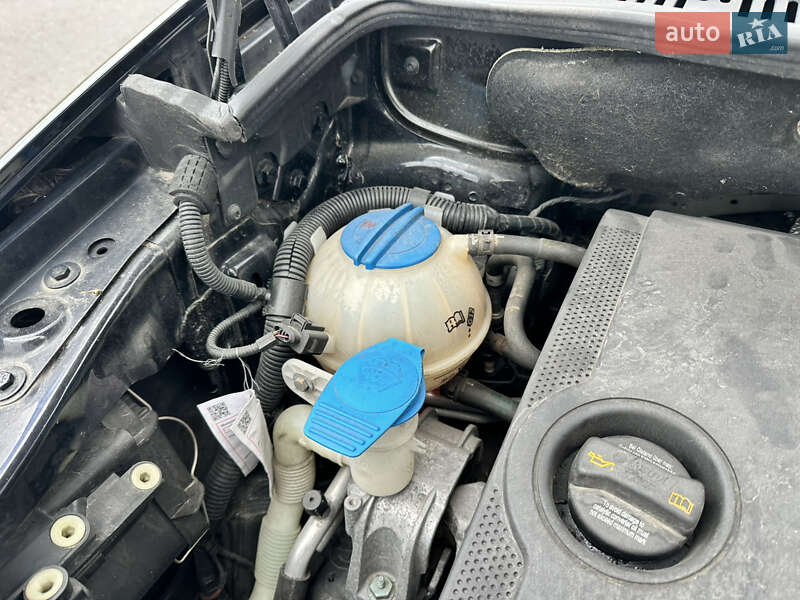 Минивэн Volkswagen Touran 2006 в Виннице фото 67 Минивэн Volkswagen Touran 2006 в Виннице