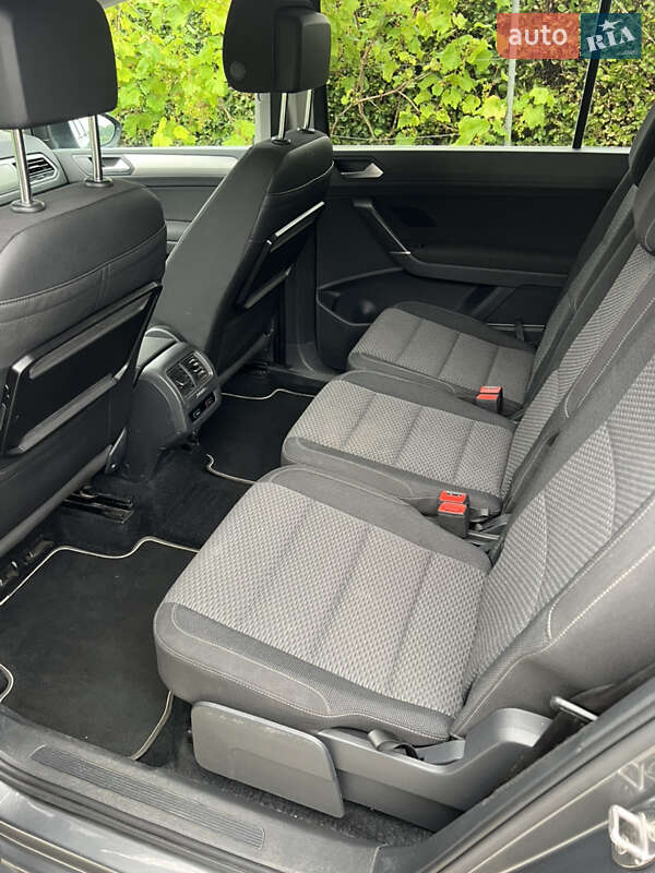 Микровэн Volkswagen Touran 2016 в Житомире фото 9 Микровэн Volkswagen Touran 2016 в Житомире