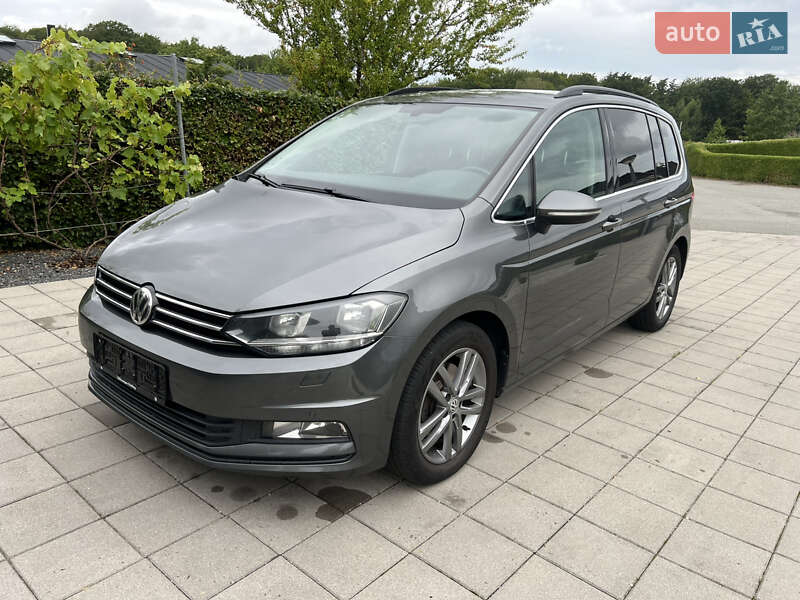 Микровэн Volkswagen Touran 2016 в Житомире фото 2 Микровэн Volkswagen Touran 2016 в Житомире