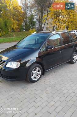 Минивэн Volkswagen Touran 2005 в Хмельницком