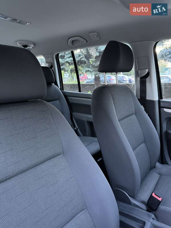 Мінівен Volkswagen Touran 2009 в Вознесенську