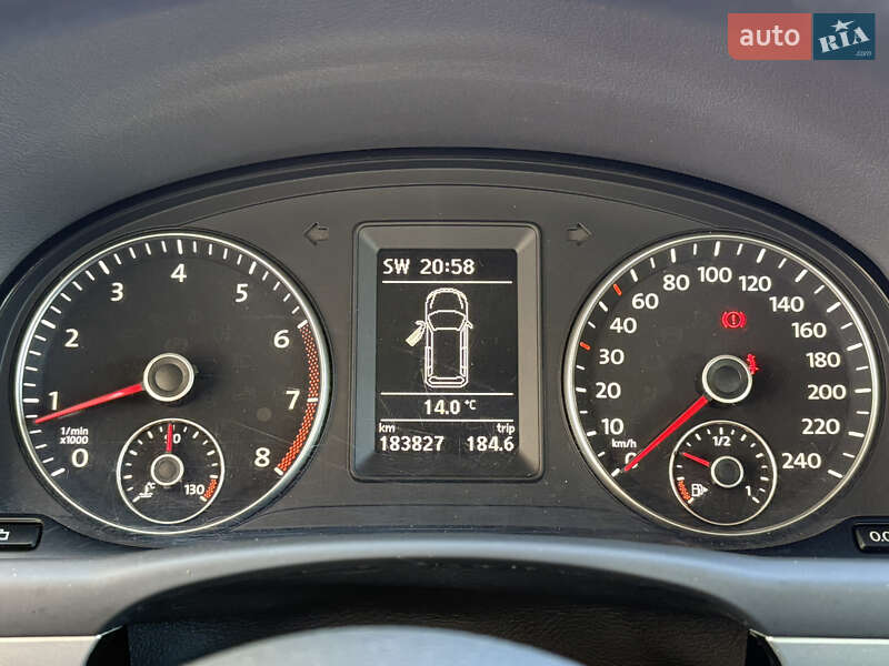 Минивэн Volkswagen Touran 2011 в Житомире