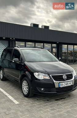Минивэн Volkswagen Touran 2007 в Вознесенске
