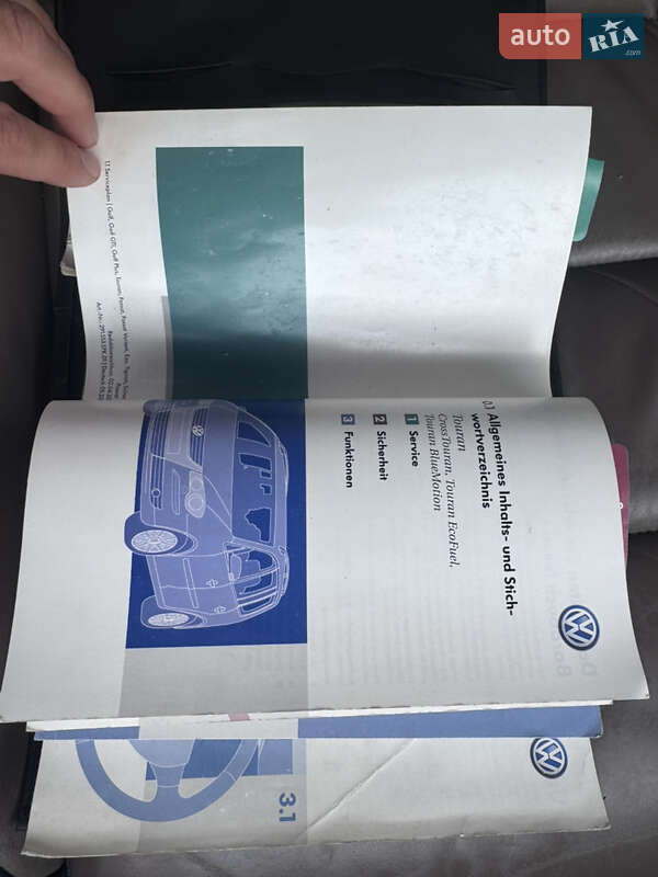 Минивэн Volkswagen Touran 2009 в Звенигородке