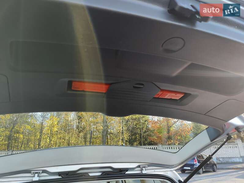 Мінівен Volkswagen Touran 2014 в Вінниці