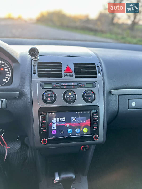 Минивэн Volkswagen Touran 2007 в Дубно фото 25 Минивэн Volkswagen Touran 2007 в Дубно