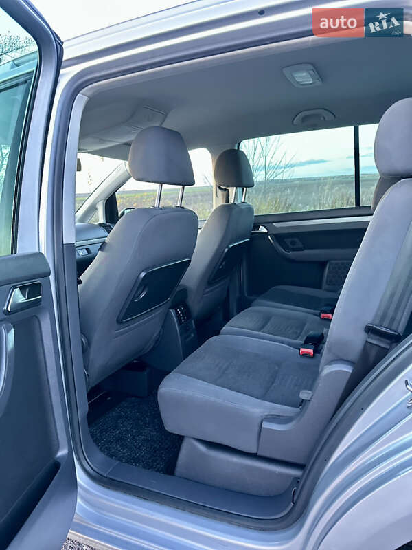 Минивэн Volkswagen Touran 2007 в Дубно фото 32 Минивэн Volkswagen Touran 2007 в Дубно