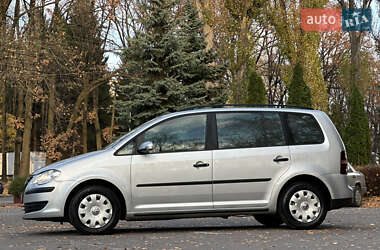 Минивэн Volkswagen Touran 2008 в Виннице