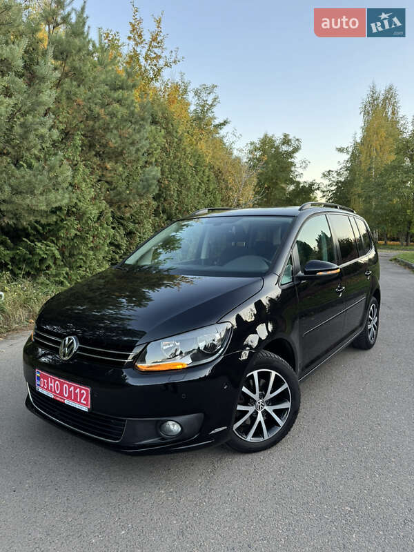 Минивэн Volkswagen Touran 2012 в Ровно