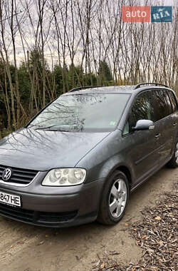 Минивэн Volkswagen Touran 2004 в Ковеле