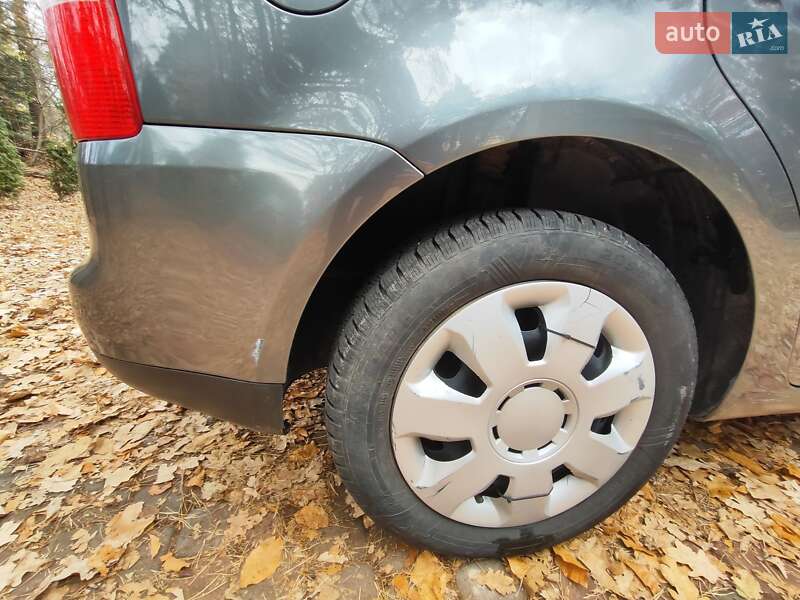 Минивэн Volkswagen Touran 2006 в Дрогобыче фото 25 Минивэн Volkswagen Touran 2006 в Дрогобыче