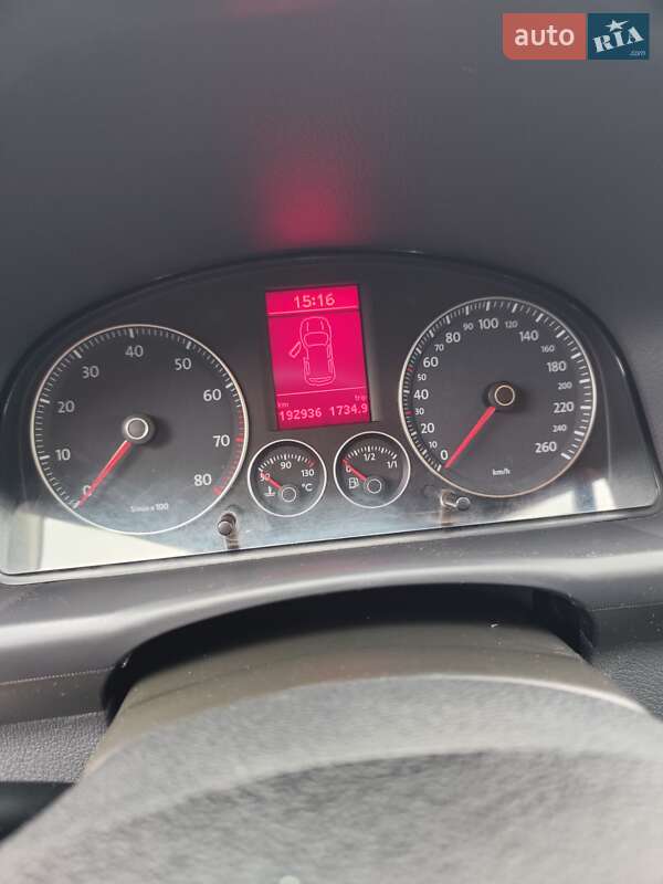 Минивэн Volkswagen Touran 2008 в Белой Церкви