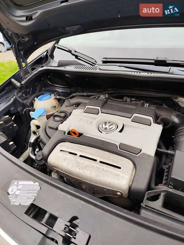 Минивэн Volkswagen Touran 2008 в Белой Церкви