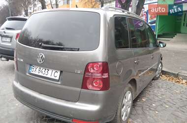 Мінівен Volkswagen Touran 2009 в Кам'янець-Подільському