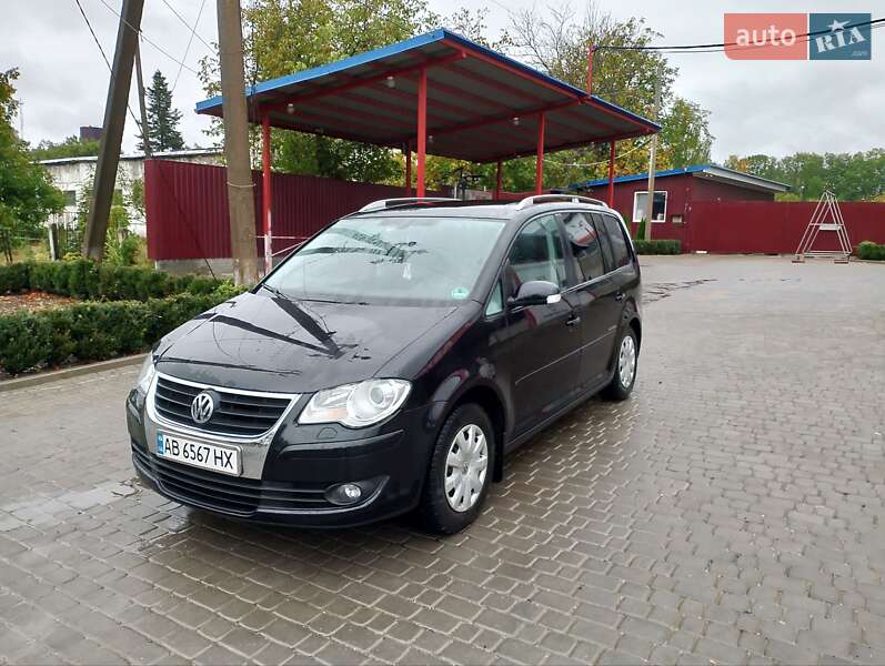 Минивэн Volkswagen Touran 2009 в Крыжополе фото 13 Минивэн Volkswagen Touran 2009 в Крыжополе