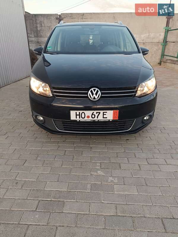 Минивэн Volkswagen Touran 2014 в Коростышеве