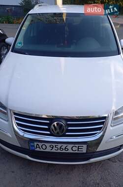 Мінівен Volkswagen Touran 2009 в Білій Церкві