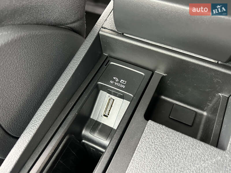 Мінівен Volkswagen Touran 2014 в Луцьку фото 85 Мінівен Volkswagen Touran 2014 в Луцьку