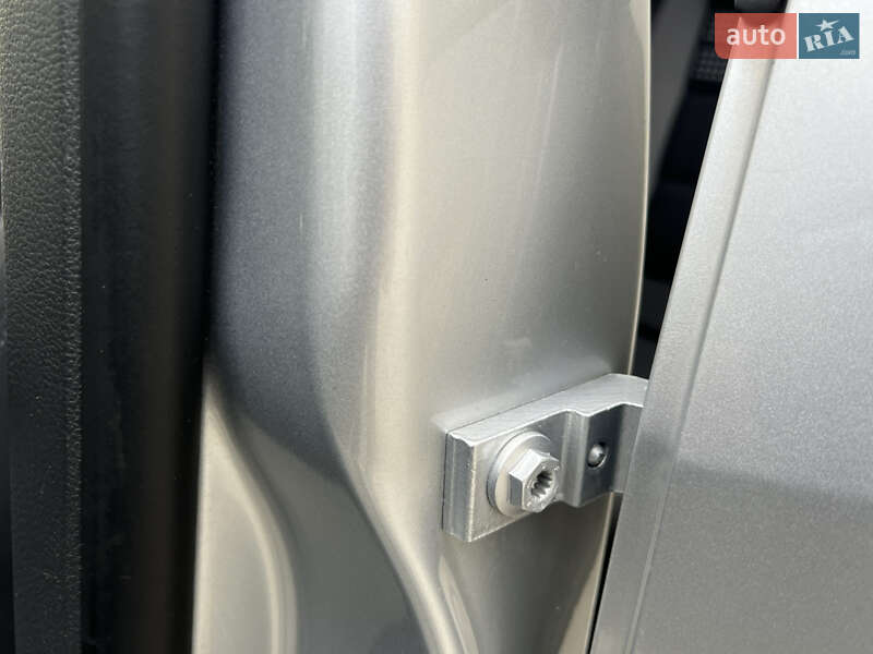 Мінівен Volkswagen Touran 2014 в Луцьку фото 138 Мінівен Volkswagen Touran 2014 в Луцьку