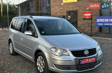 Минивэн Volkswagen Touran 2008 в Виннице