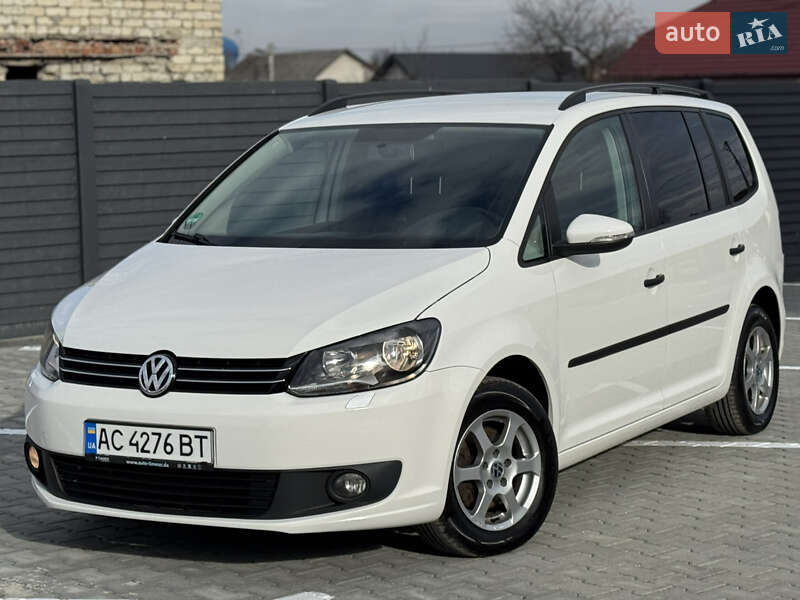 Volkswagen Touran 2012