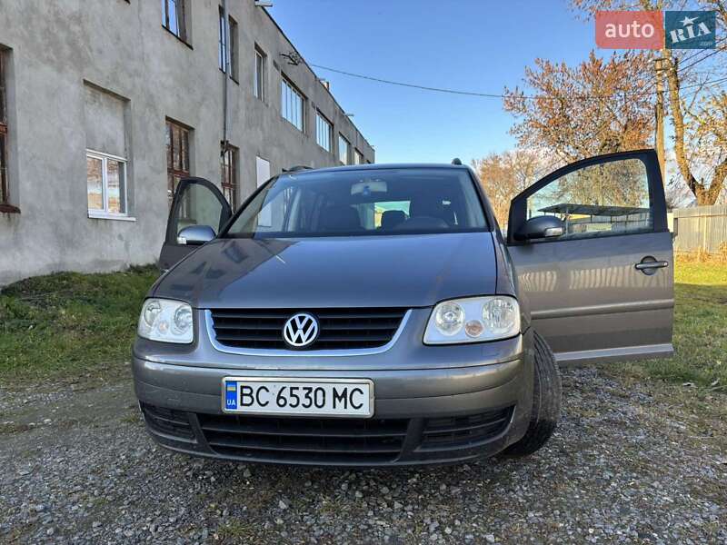 Volkswagen Touran 2005