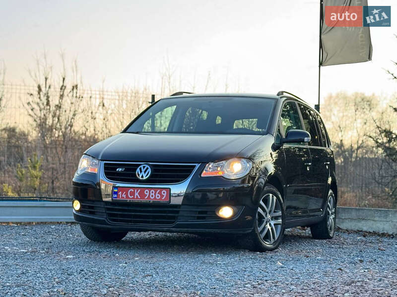 Минивэн Volkswagen Touran 2008 в Дрогобыче