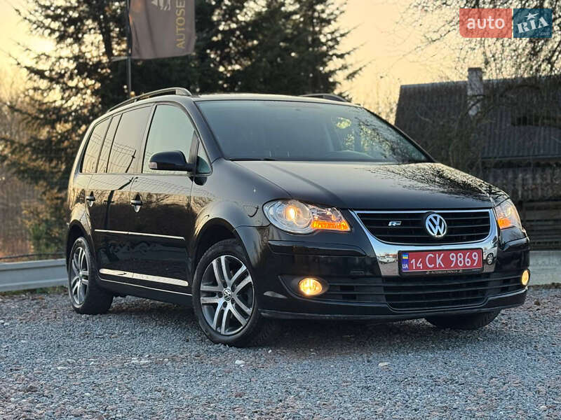 Минивэн Volkswagen Touran 2008 в Дрогобыче