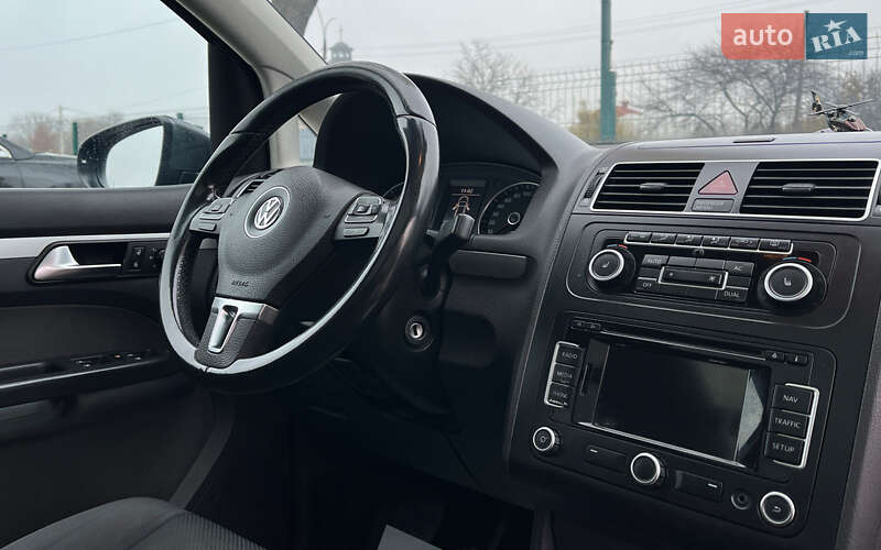 Мінівен Volkswagen Touran 2011 в Коломиї фото 19 Мінівен Volkswagen Touran 2011 в Коломиї