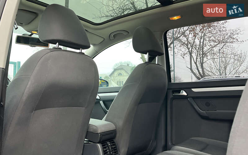 Мінівен Volkswagen Touran 2011 в Коломиї фото 22 Мінівен Volkswagen Touran 2011 в Коломиї