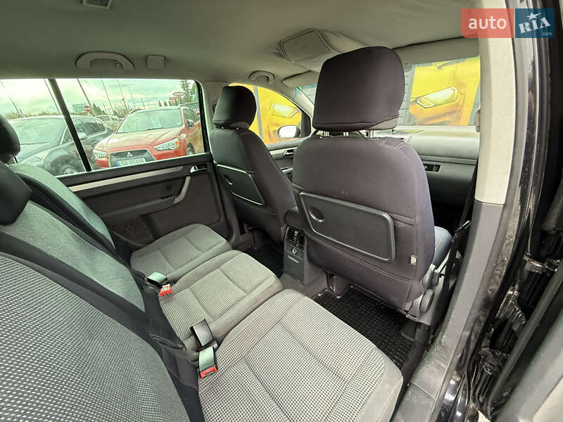 Минивэн Volkswagen Touran 2006 в Стрые фото 31 Минивэн Volkswagen Touran 2006 в Стрые