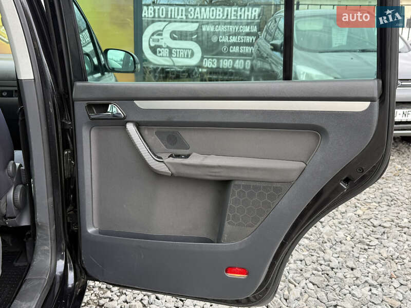 Минивэн Volkswagen Touran 2006 в Стрые фото 35 Минивэн Volkswagen Touran 2006 в Стрые