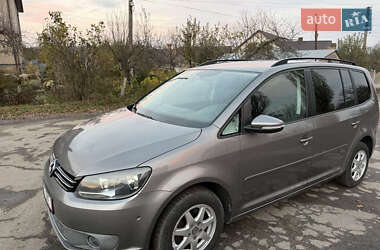 Мінівен Volkswagen Touran 2010 в Дубні