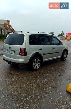 Минивэн Volkswagen Touran 2008 в Одессе