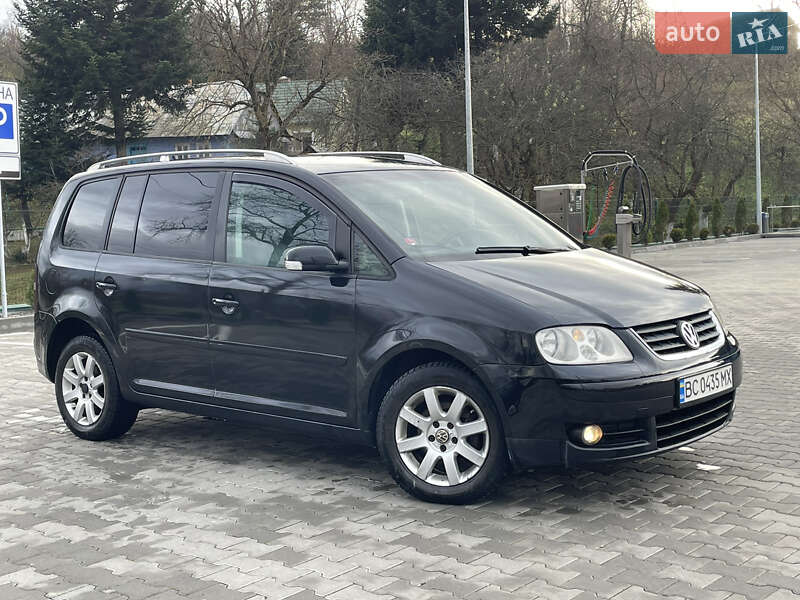 Мінівен Volkswagen Touran 2004 в Самборі