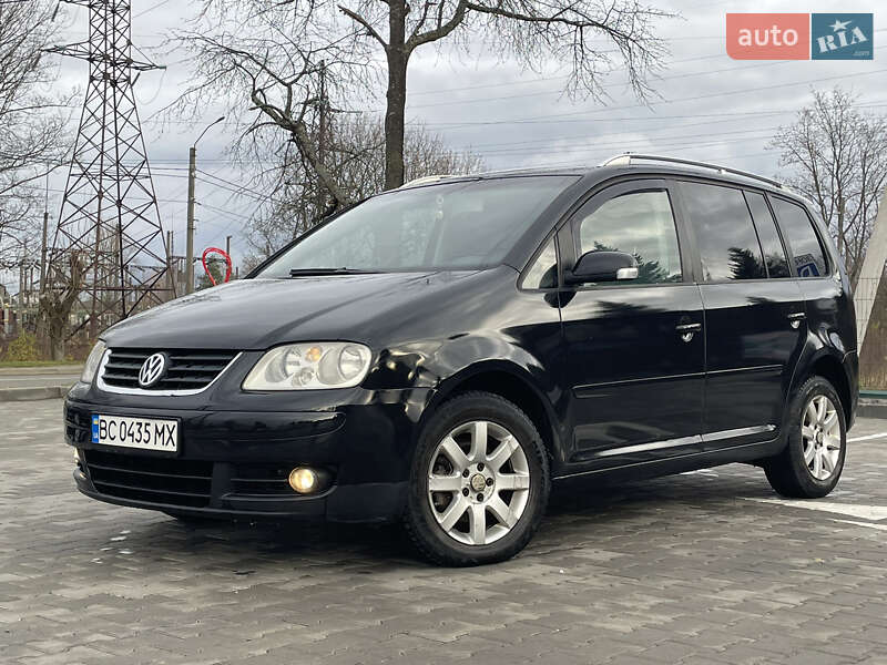 Мінівен Volkswagen Touran 2004 в Самборі
