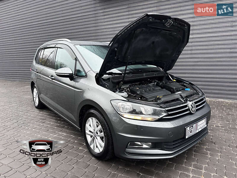 Мікровен Volkswagen Touran 2016 в Кам'янському