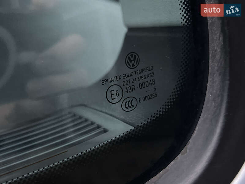 Минивэн Volkswagen Touran 2005 в Малине фото 57 Минивэн Volkswagen Touran 2005 в Малине