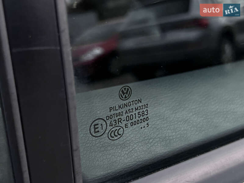 Минивэн Volkswagen Touran 2005 в Малине фото 61 Минивэн Volkswagen Touran 2005 в Малине